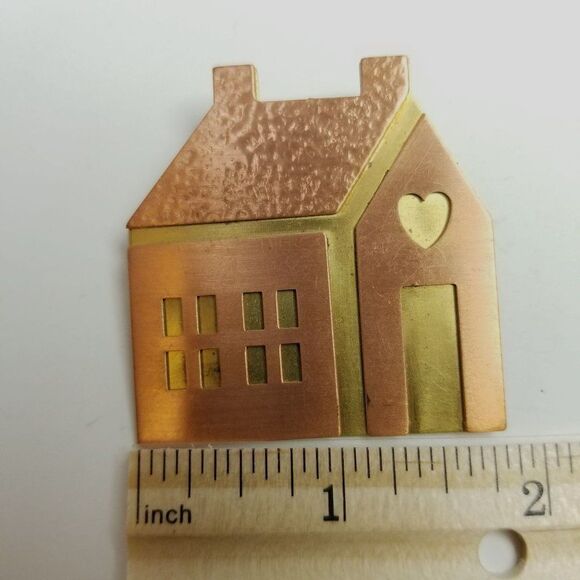 Vintage Hallmark Copper and Brass House with Heart Brooch, Signed HMK, Estate - Picture 5 of 7